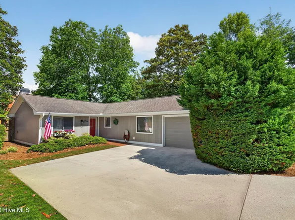 2016 Maccumber Lane, Wilmington, NC 28403