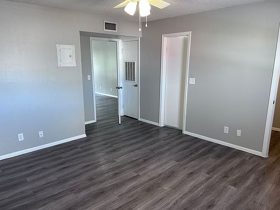 3rd image of 1608 W McIntyre St #17343309