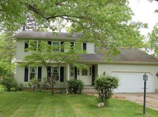 7959 Hitchcock Rd, Youngstown, OH 44512