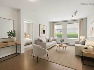 607 Cottonwood Ave #104, Coquitlam, BC V3J 0H1