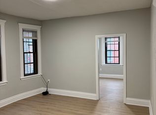 59 Hawthorne St APT 1, Chelsea, MA 02150