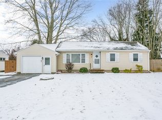 5 Straub Rd, Rochester, NY 14626