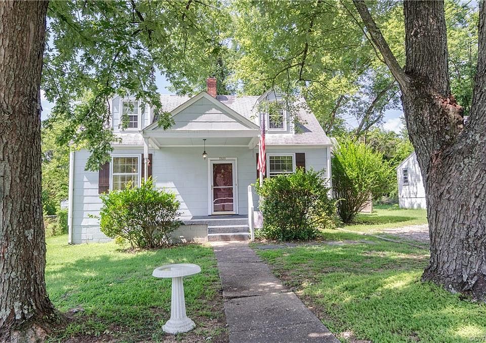 1st image of 2028 S Kinsley Ave
