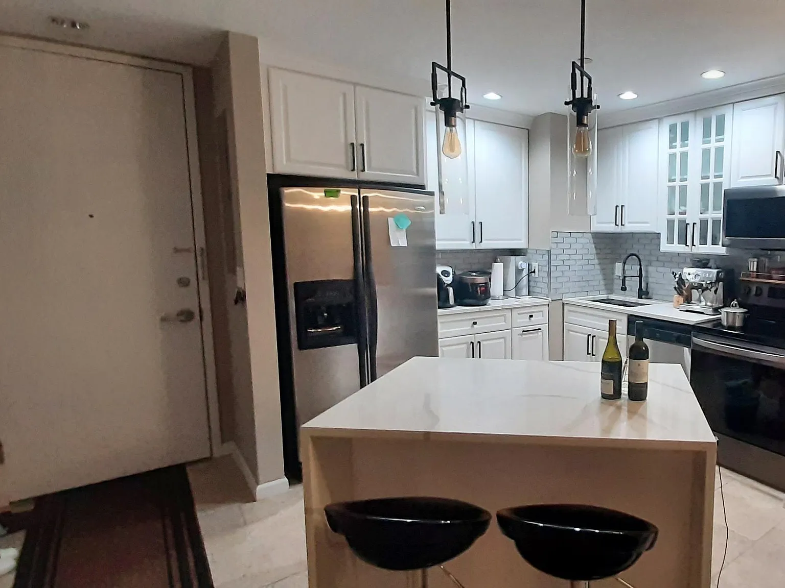 2 bed, 1135 sqft, $2,850 — Photo 1