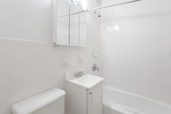 Rented by LC Lemle Real Estate Group | media 26