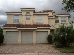 16879 SW 16th St, Pembroke Pines, FL 33027