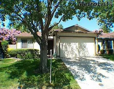 7425 Sunwest Ln photo 1