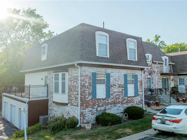 5730 Metcalf Ct #16, Mission, KS 66202