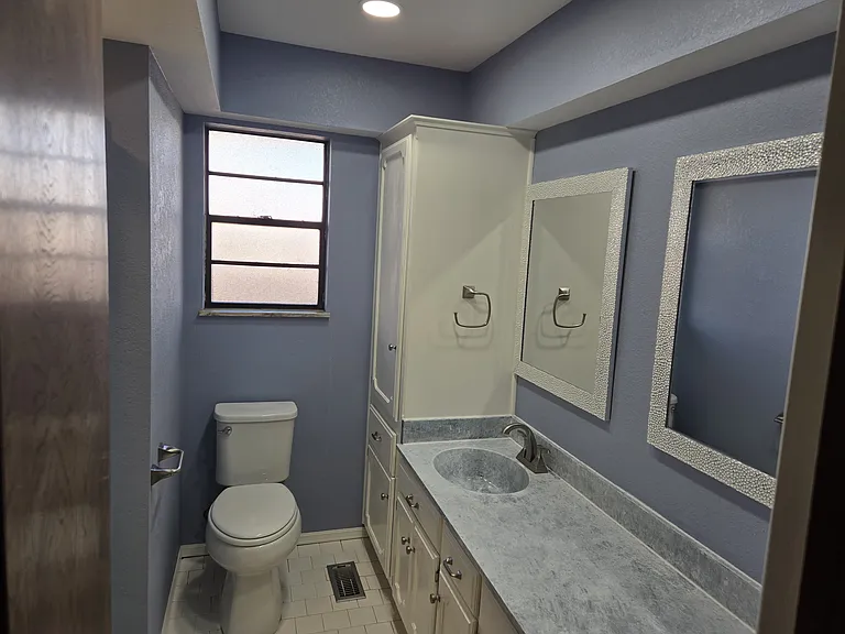 2212 S Whitbourne Pl — Photo 17