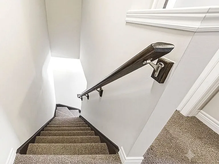 4 Bird Ln — Photo 11