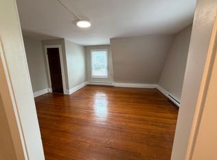 43 Woodleigh Ave #3, Greenfield, MA 01301