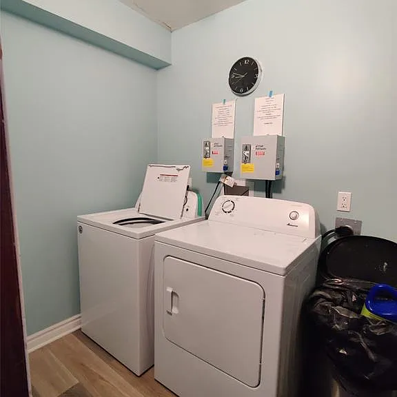 234 Brock St #1A — Photo 10