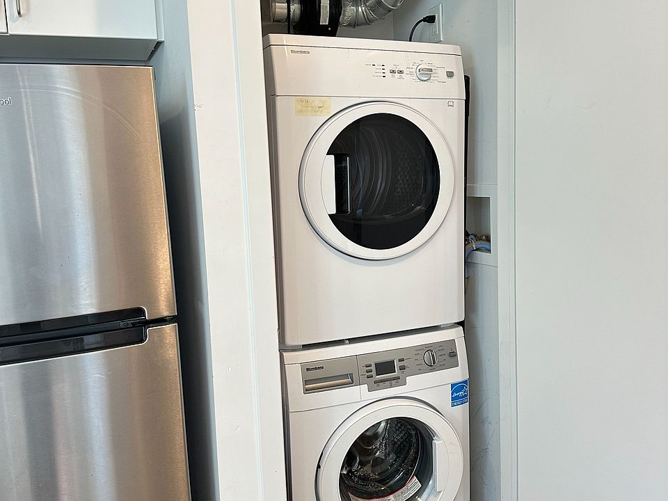 1st image of 1760 Simcoe St N #65