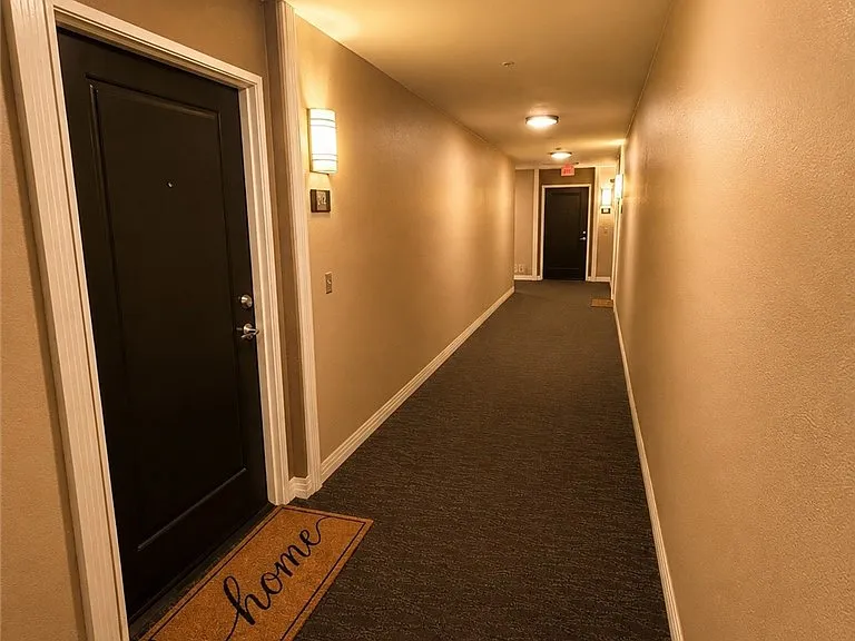 7320 Hawthorn Ave #206 — Photo 22