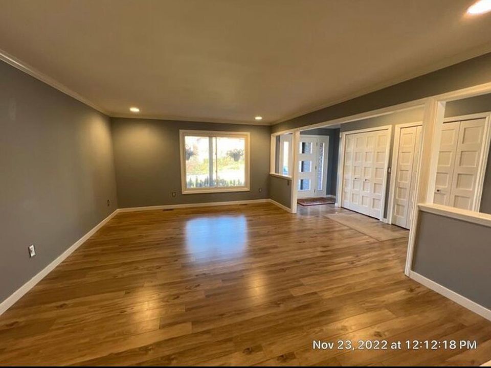 1st image of 5080 Springfield Ct