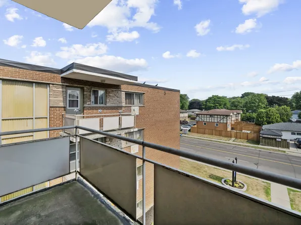 Helen Manor Apartments