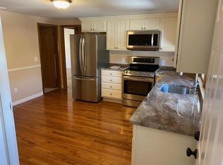 15 Cavalry St FLOOR 2, Cranston, RI 02920