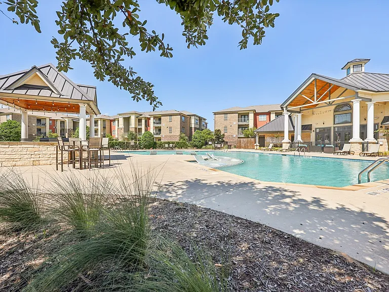 The Landing at Little Elm Apartments — Photo 40