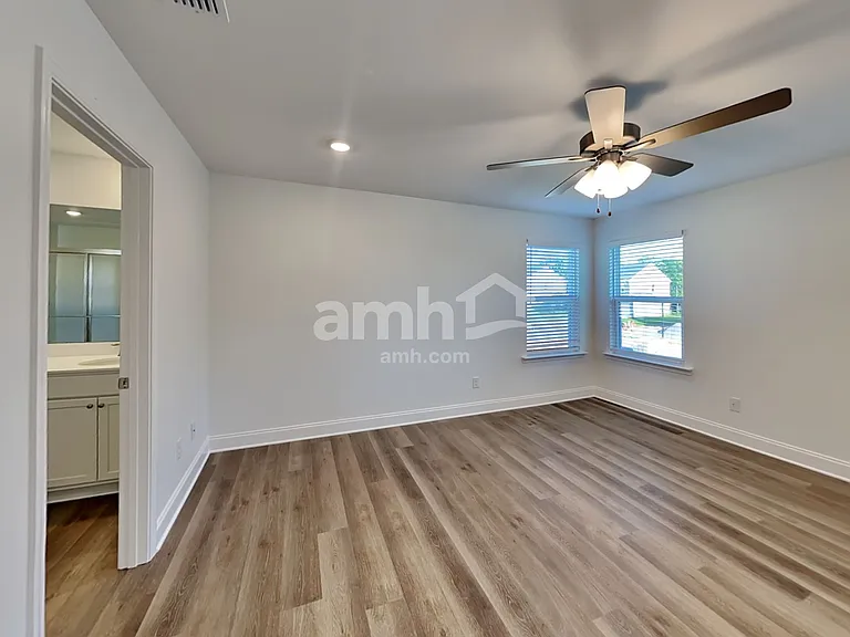214 Argea Dr — Photo 11