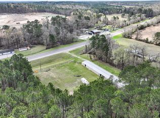 5701 State Highway 190 W, Pointblank, TX 77364