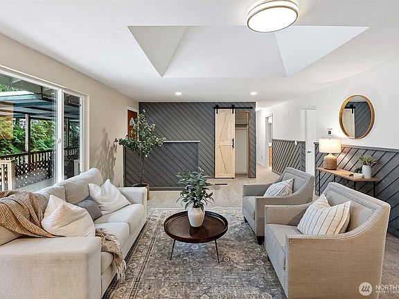 3rd image of 3725 107th Street NW
