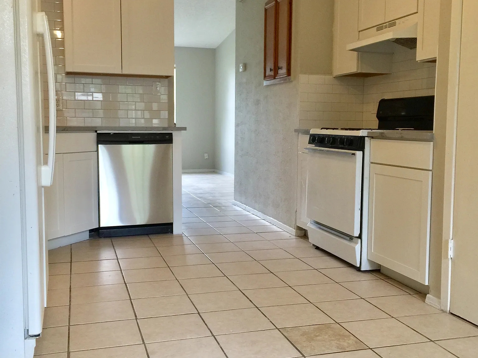 2 bed, 903 sqft, $1,395 — Photo 4