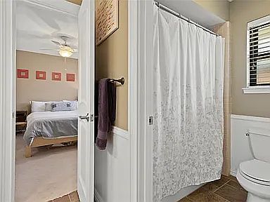 2nd image of 6840 Roundrock Rd