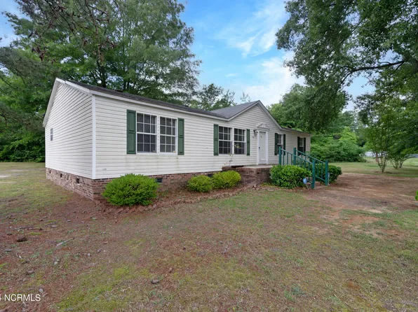 601 Gabriel Avenue, Laurinburg, NC 28352