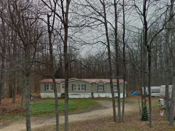1475 Big Shanty Rd, Lewis Run, PA 16738