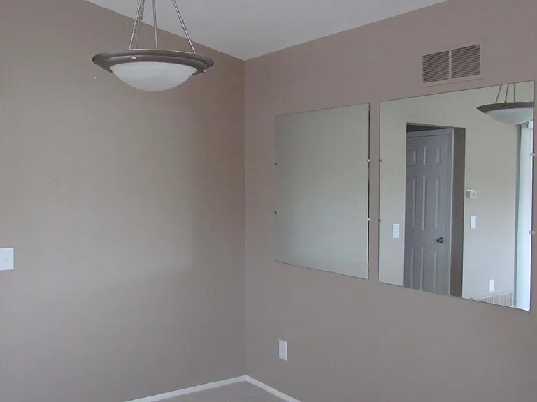 21840 Indian Creek Dr #1 — Photo 27