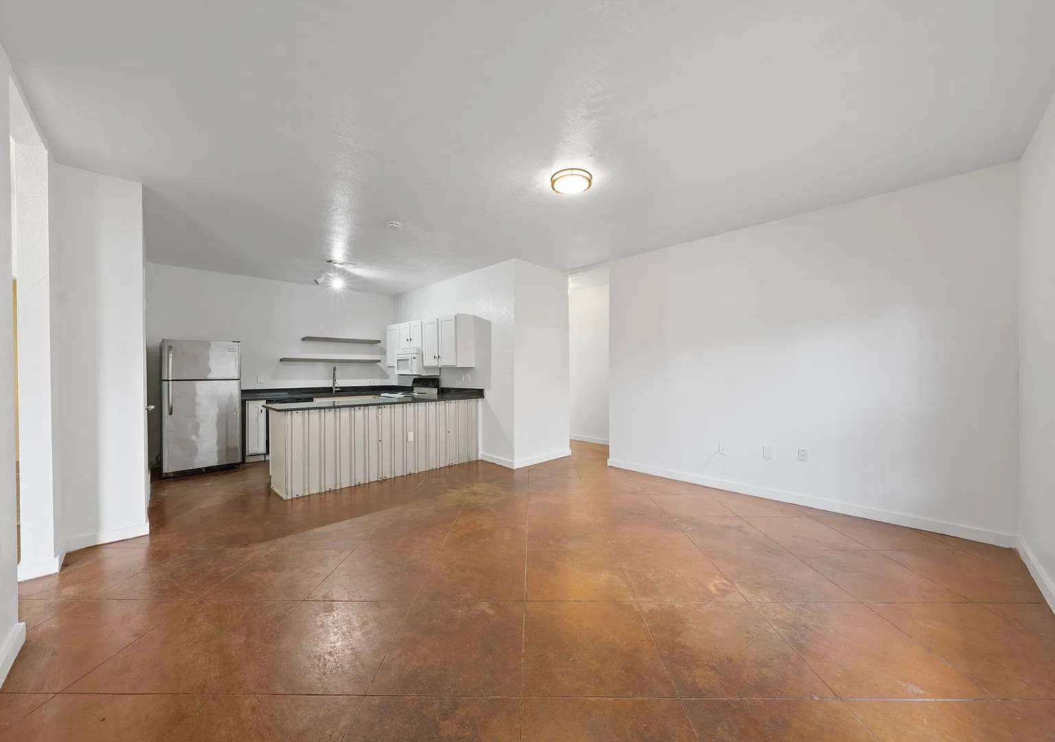 Allen Place — Photo 2