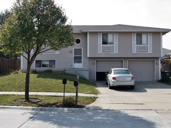 1741 SW 32nd St, Lincoln, NE 68522