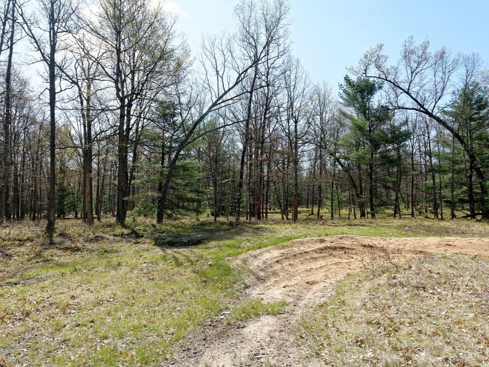 1st image of Star Acres Dr