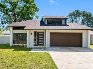 15307 Summerwind Dr, Tampa, FL 33624