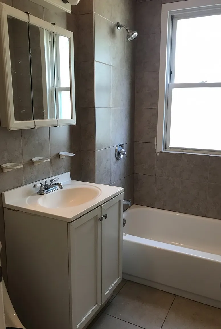 15 Sumner Apartments — Photo 2
