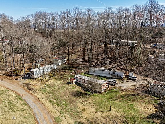 4th image of 2941 Northlake Dr