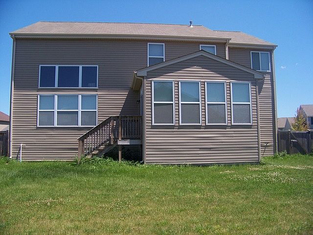2nd image of 858 Autumn Grove Ct