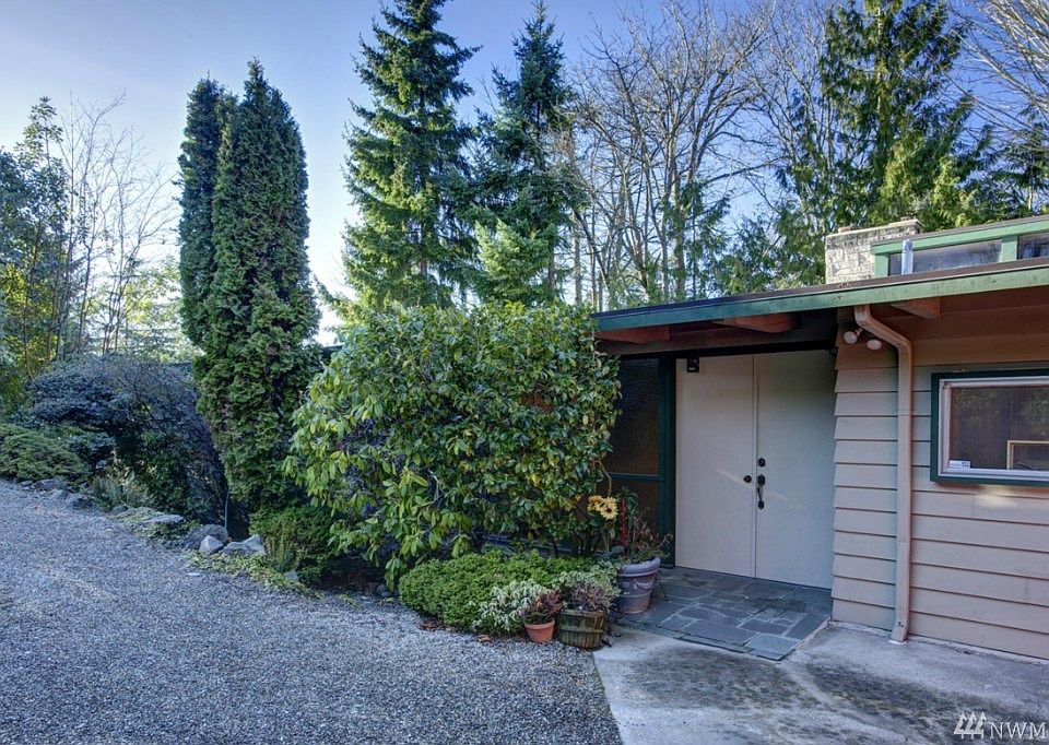 1st image of 2043 81st Ave SE
