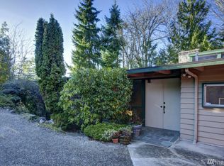 2043 81st Ave SE, Mercer Island, WA 98040