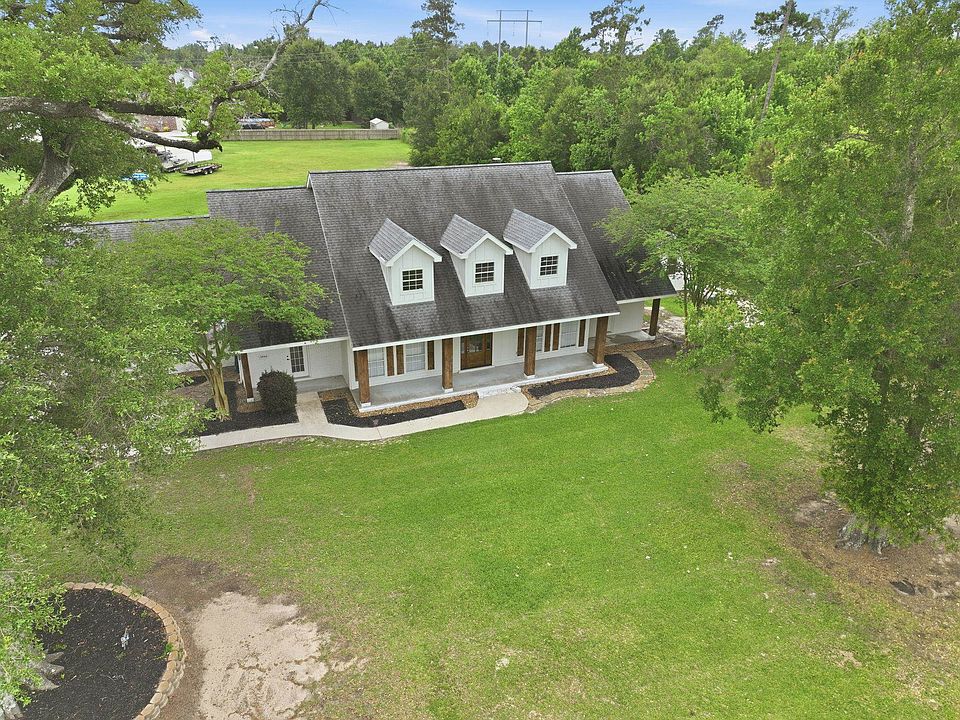 1st image of 1886 Walker Rd