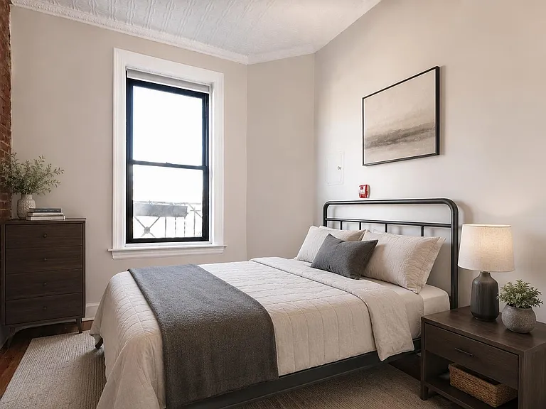 1009 Willow Ave #4L — Photo 9