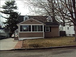 2nd image of 345 1st St