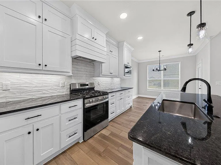 2040 Myrrh Pl — Photo 3