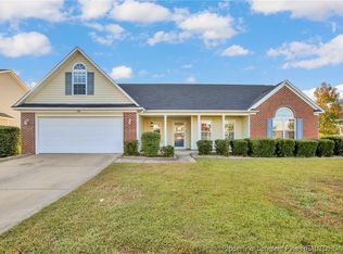 136 Bennington Dr, Raeford, NC 28376