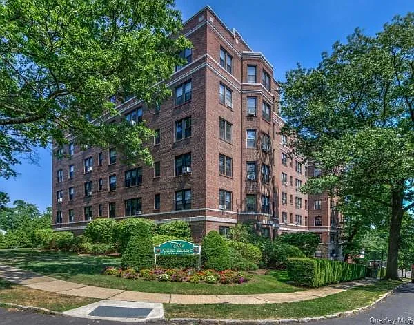 11 Alden Rd #6N