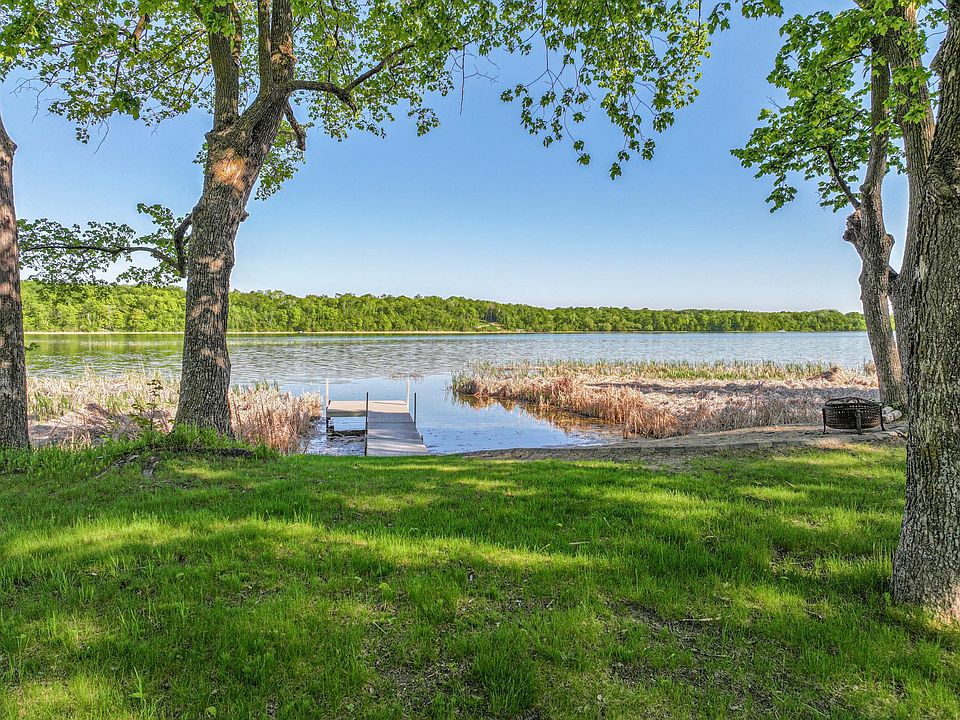 1st image of 9601 Nursery Ln NW