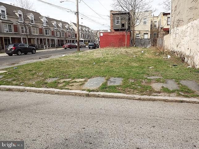 1st image of 2241 Page St