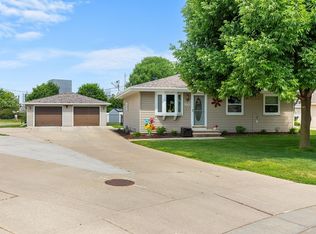 360 Mark Ct, Neenah, WI 54956