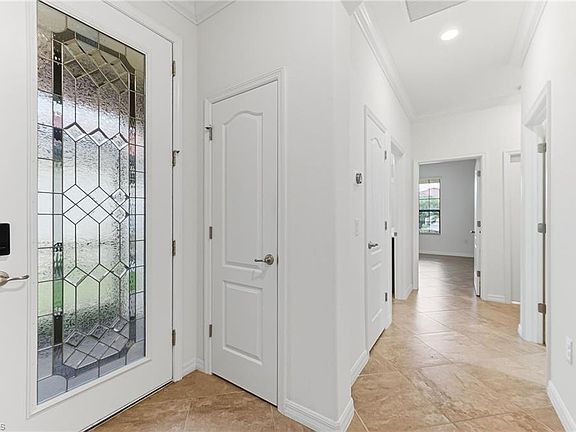 3rd image of 1575 Santiago CIR