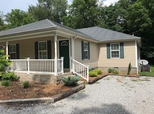 119 7th Ave S, Decherd, TN 37324